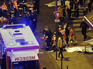 पेरिस में आतंकी हमले के बाद के दृश्य 