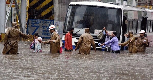हैदराबाद में आफत की बारिश, बाढ़ जैसे हालात, सात मरे - ओपिनियन पोस्ट